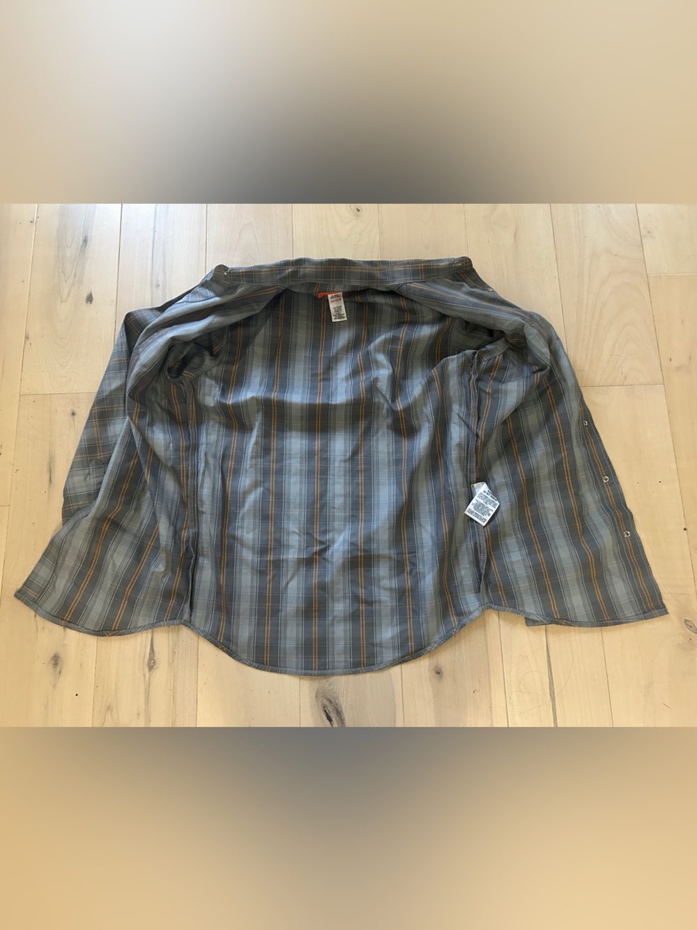 Wrangler Men's Flame Resistant Plaid Western Long Sleeve Snap Front Top Small - Picture 4 of 15